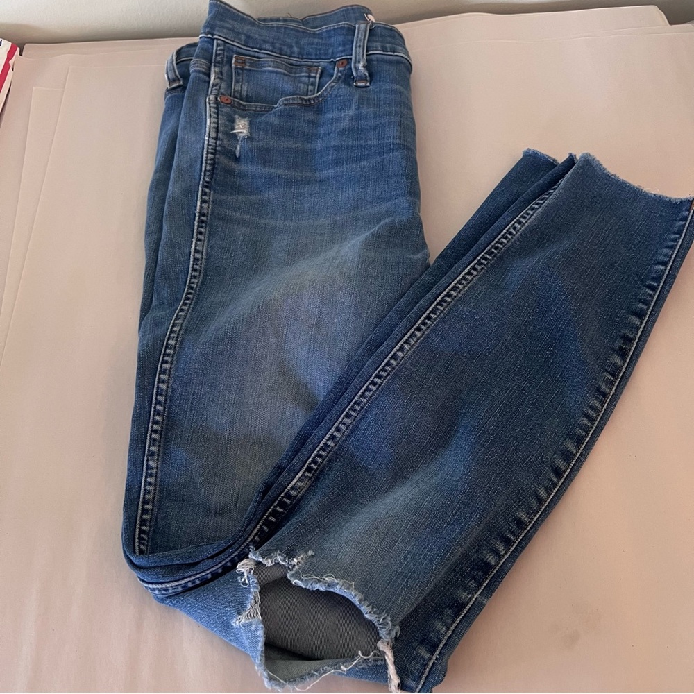 Madewell 10" High-Rise Distressed Skinny Jeans 29